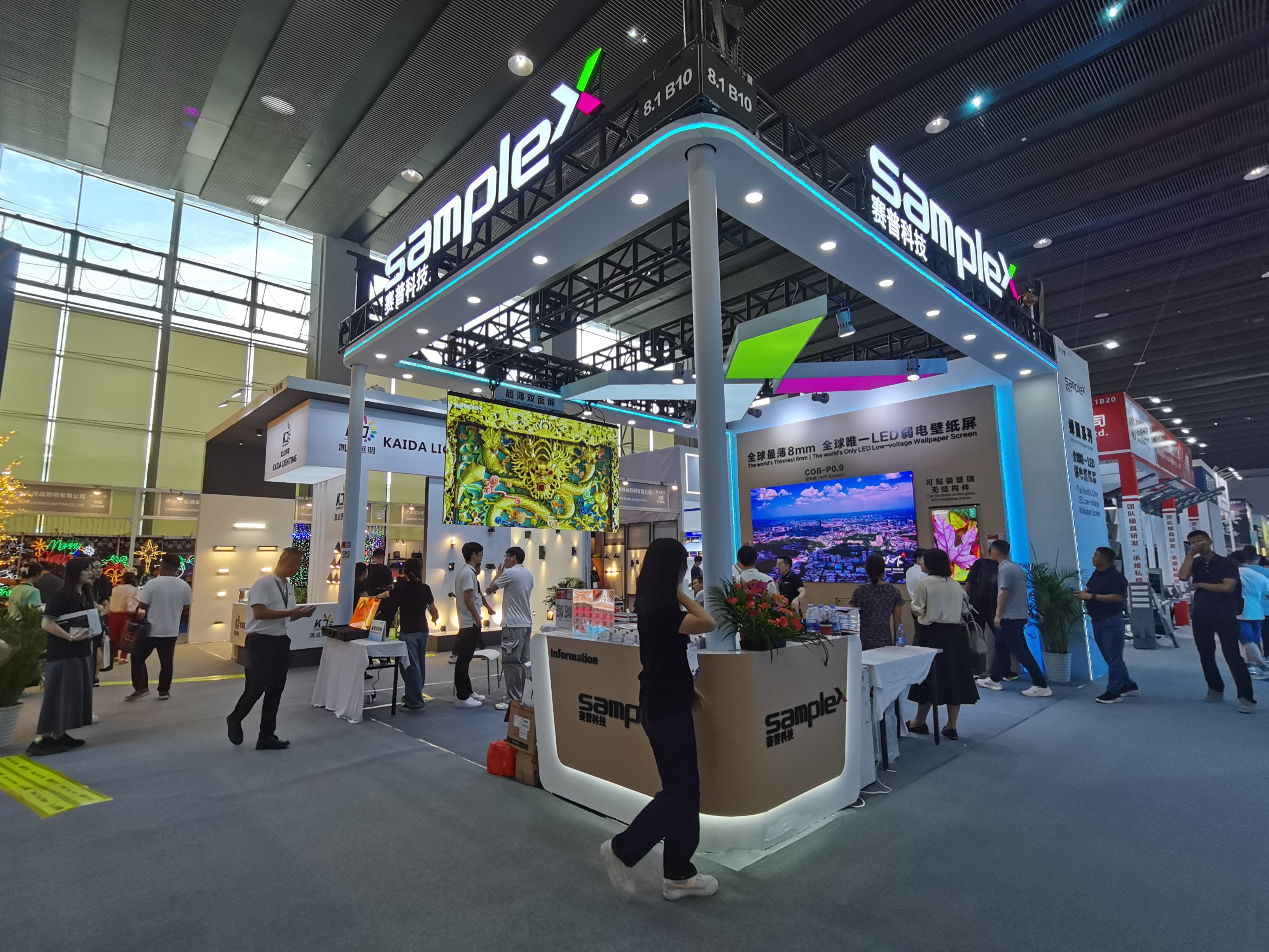 賽普科技“蟬翼”系列LED壁紙屏：光亞展圓滿收官，創(chuàng)新實(shí)力鑄就行業(yè)高光